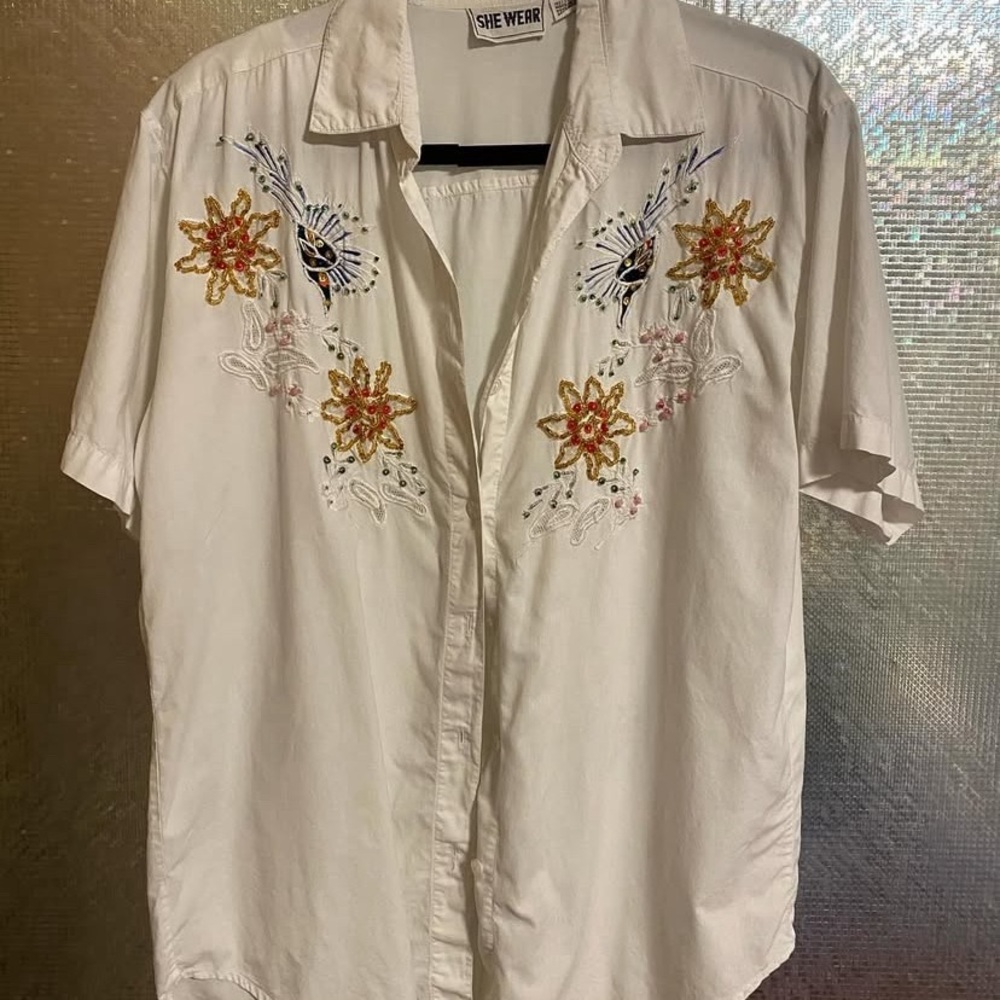 80s She Wear White Floral Embroidered cotton blouse
